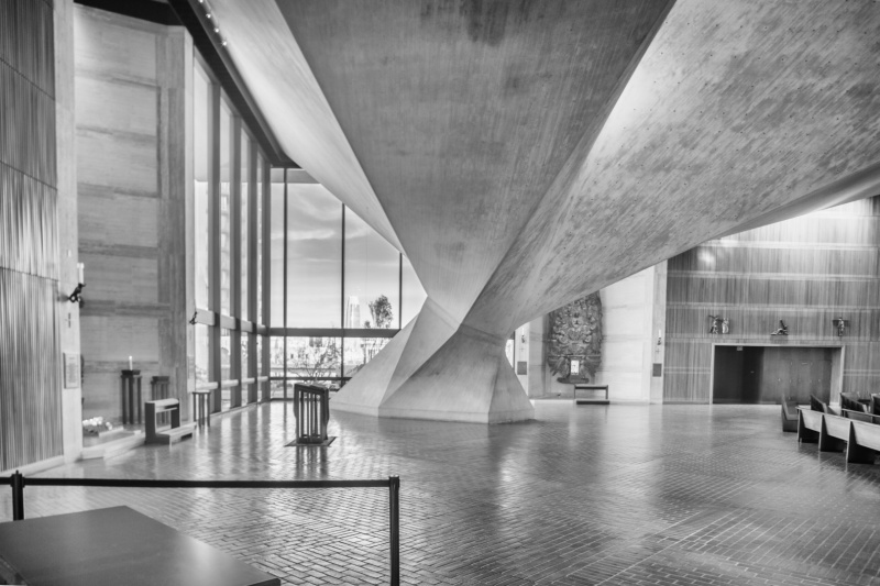 Inside Catherderal looking at Salesforce tower